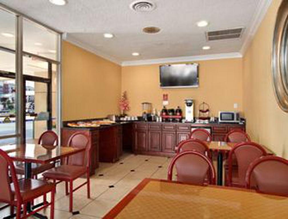Days Inn By Wyndham Washington Dc/Gateway Εστιατόριο φωτογραφία