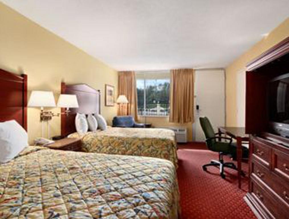Days Inn By Wyndham Washington Dc/Gateway Εξωτερικό φωτογραφία