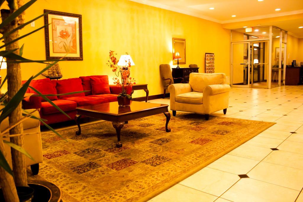 Days Inn By Wyndham Washington Dc/Gateway Εξωτερικό φωτογραφία